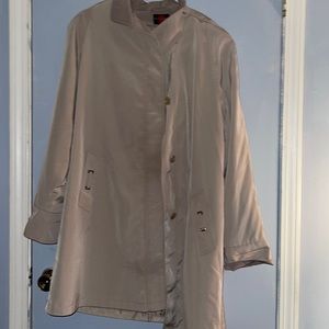 Trench coat, water resistant.